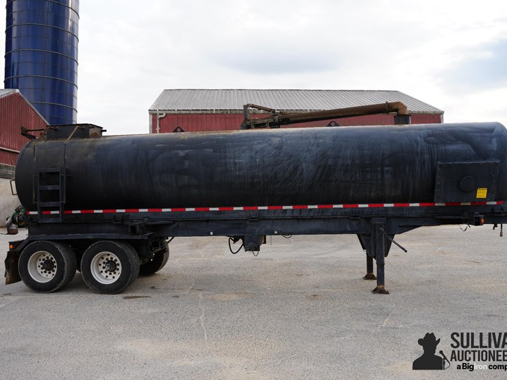2002-garden-state-32.5'-t/a-liquid-manure-trailer-w/n-tech-5000-tank-image-4