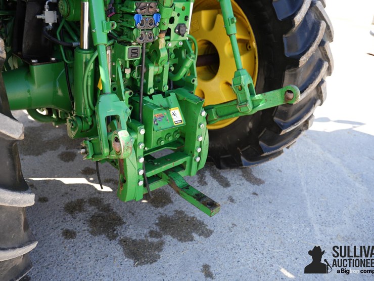 2013-john-deere-7230r-image-9