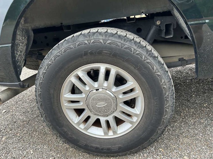 2015-ford-f150-image-5