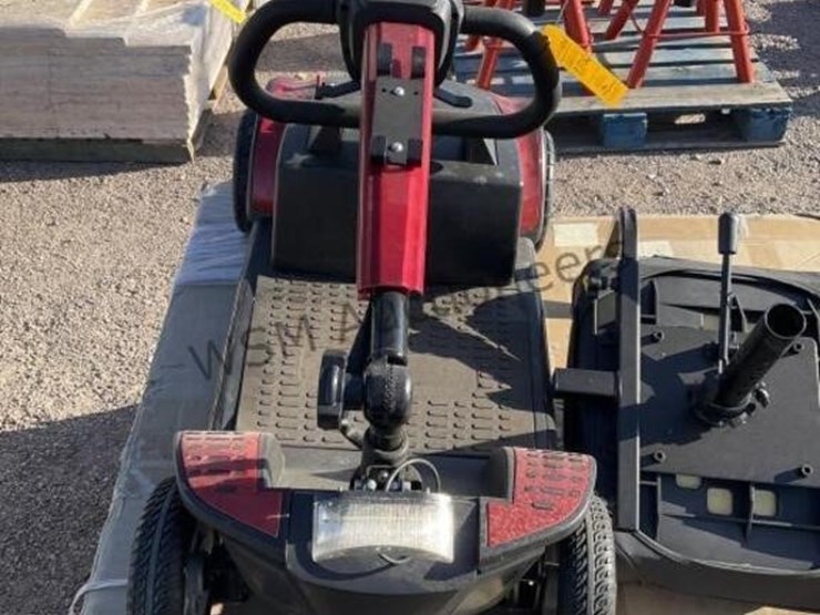 pallet-of-electric-scooters-image-3