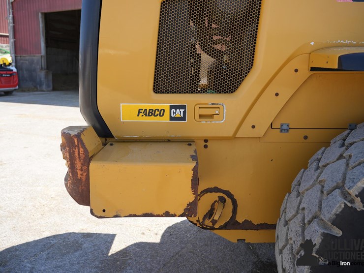 2013-caterpillar-924k-image-16