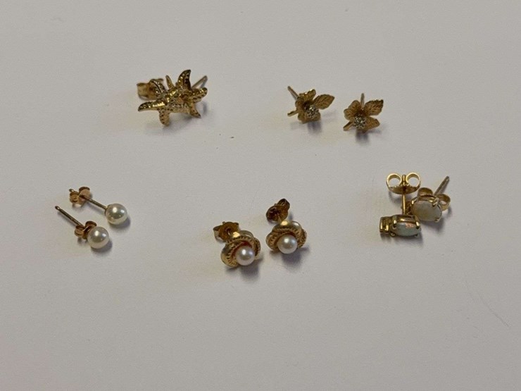 3.1-grams-of-14kt-gold-image-1