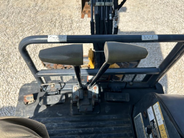 deere-17d-image-23