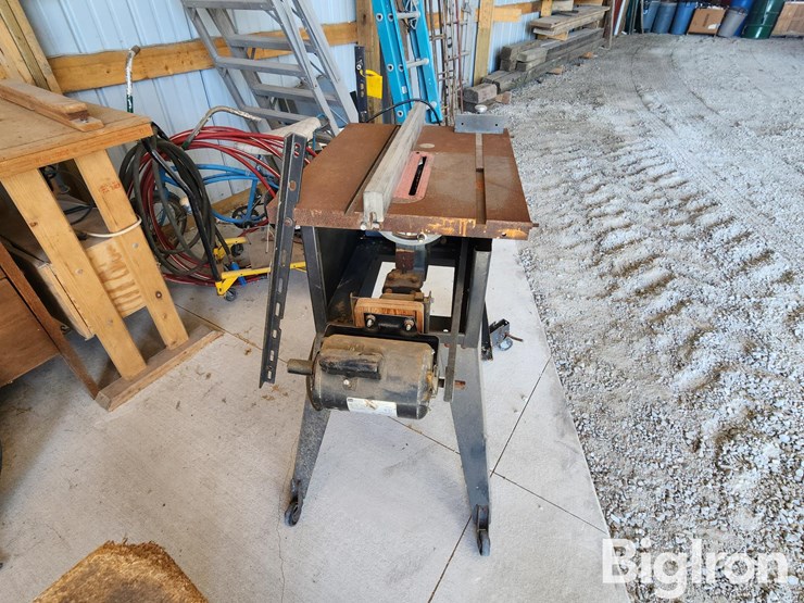 craftsman-113-10"-bench-saw-image-2