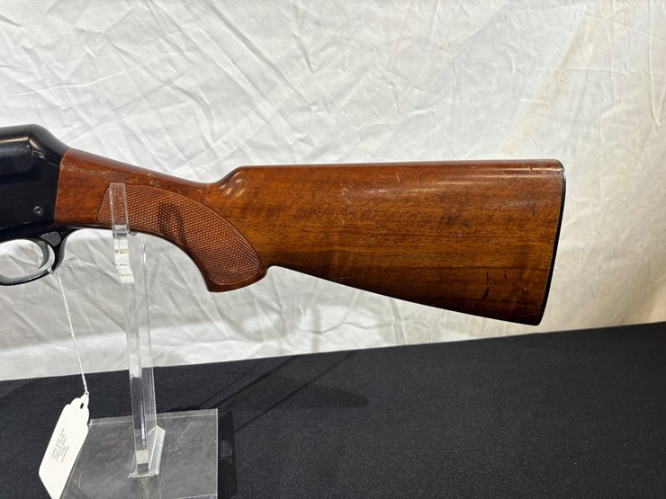 #136-•-franchi-48-al-12-gauge-semi-automatic-shotgun-image-14