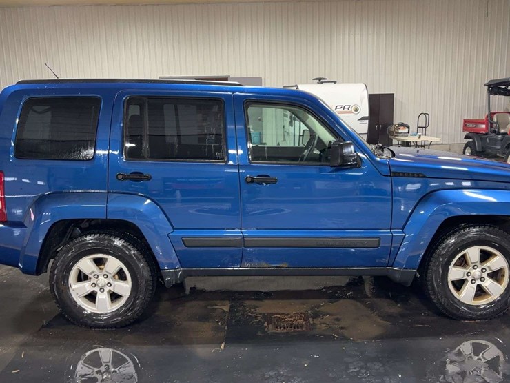 2009-jeep-liberty-image-6