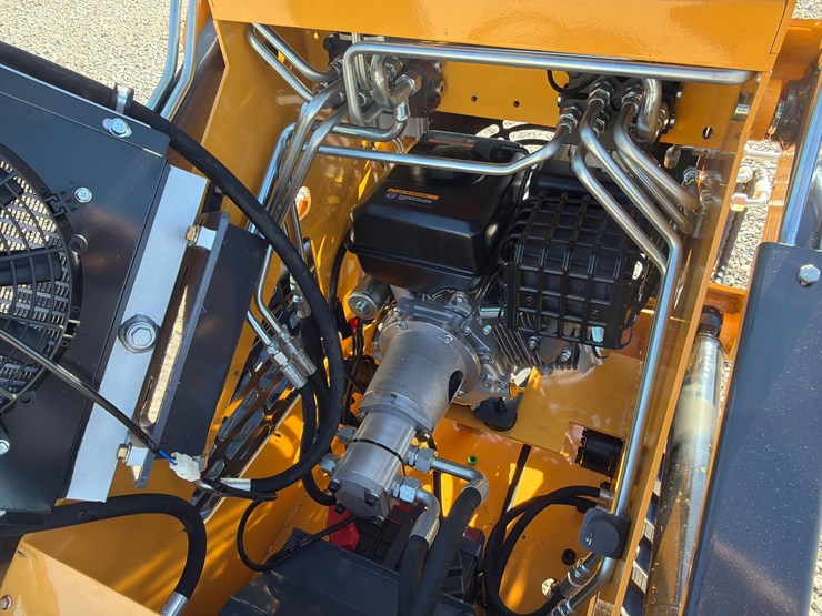 #207-•-unused-2026-zjg-zj-380-mini-skid-steer-loader-image-7