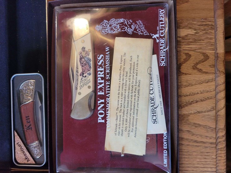 collection-of-commemorative-pocket-and-fixed-blade-knives-image-5