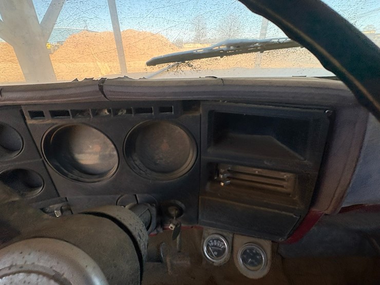 #42070-•-1984-cheverolet-c7-t/a-water-truck-vin:-1gbj7d1b3ev103757-image-50