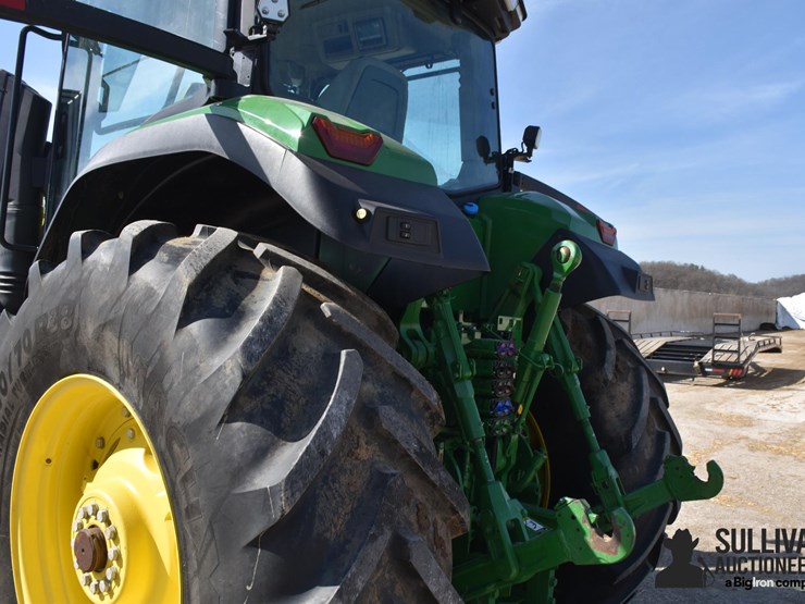 2022-john-deere-7r-250-image-18