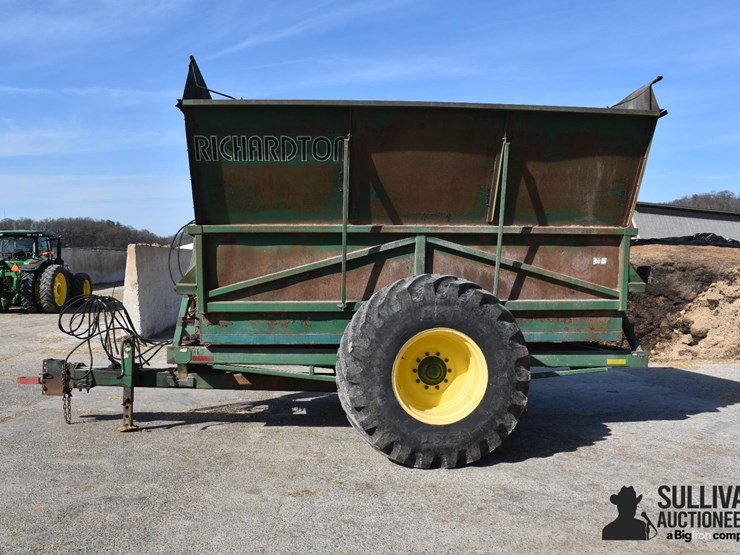 richardton-975-image-8