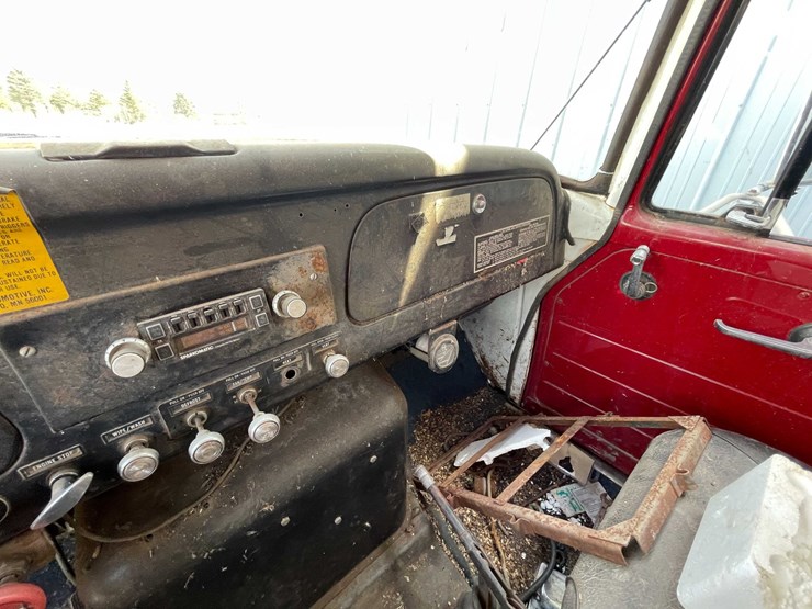 #210-•-1978-international-truck-(has-wi-title)-(grand-chute,-wi)-image-19