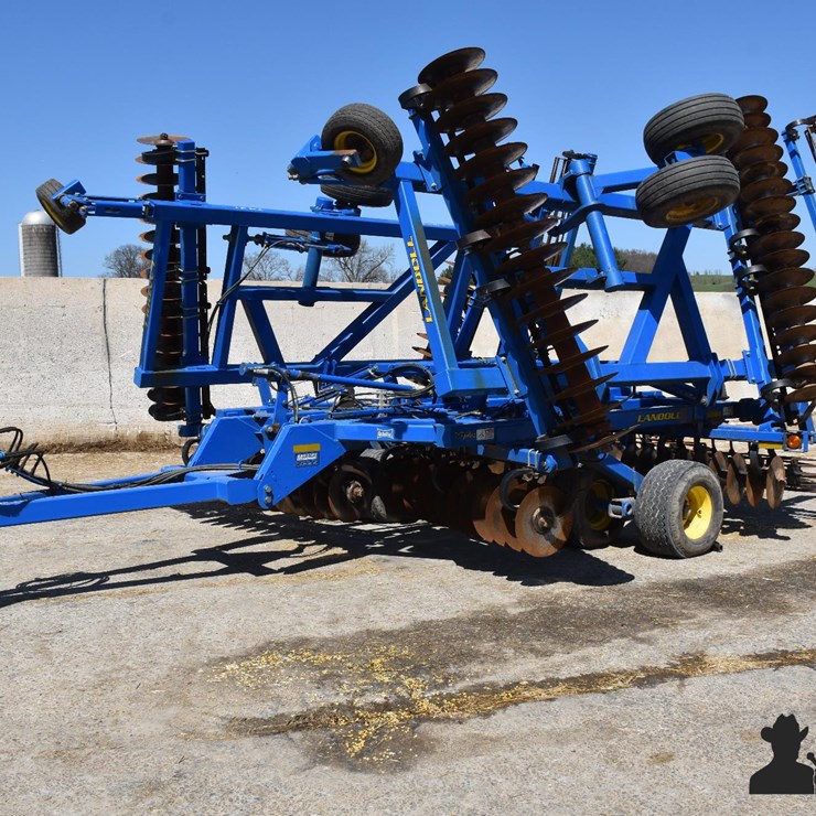 2010 Landoll 7431VT Plus 33' Vertical Tillage Tool