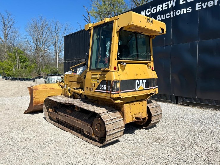 caterpillar-d5g-xl-image-2