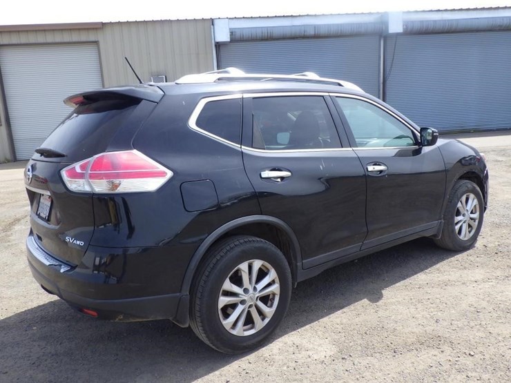 2016-nissan-rogue-image-3