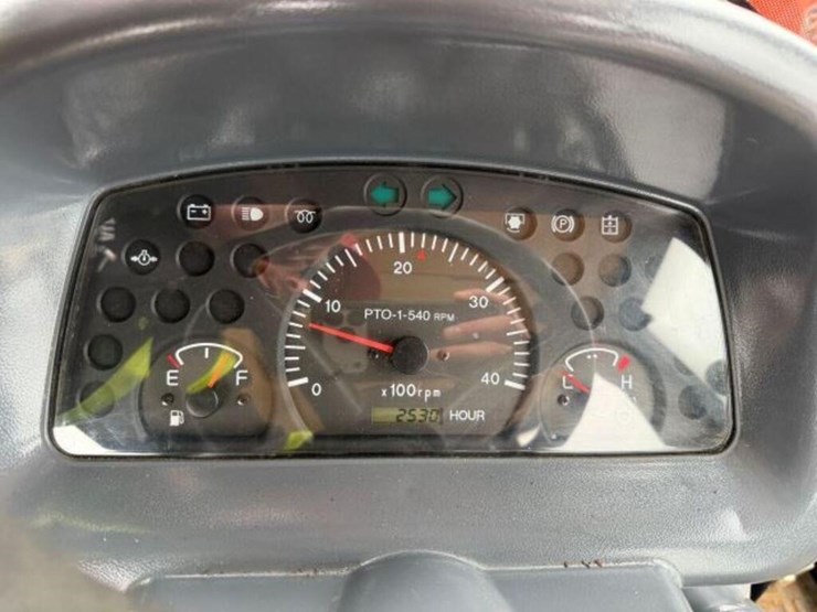 2007-kioti-dk65s-image-8