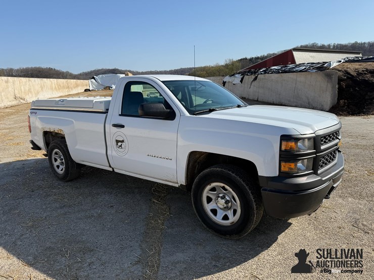 2015-chevrolet-1500-image-3