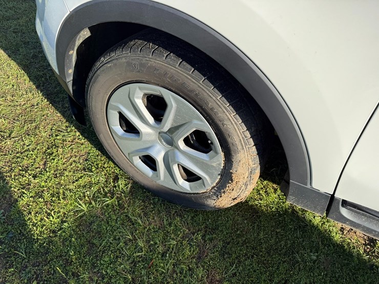 2014-ford-explorer-image-14