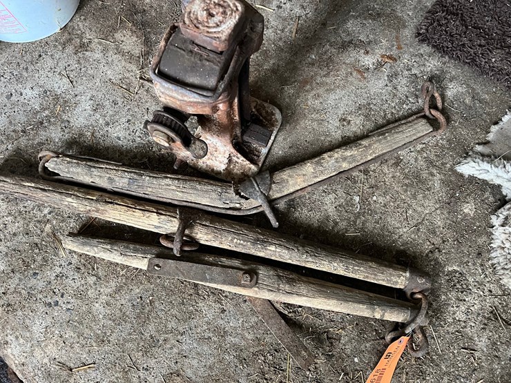 #9618-•-antique-single-trees-and-jack-image-2