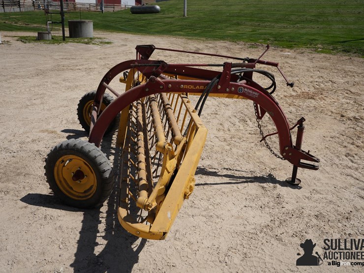 new-holland-258-image-4