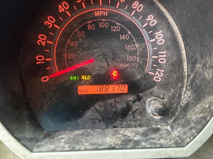 2007-toyota-tundra-image-30