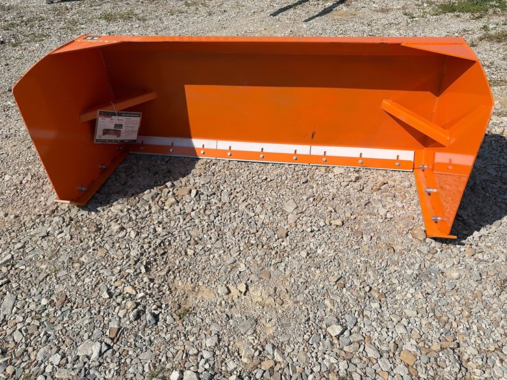 #510-•-unused-wolverine-84”-skid-steer-snow-pusher-image-1