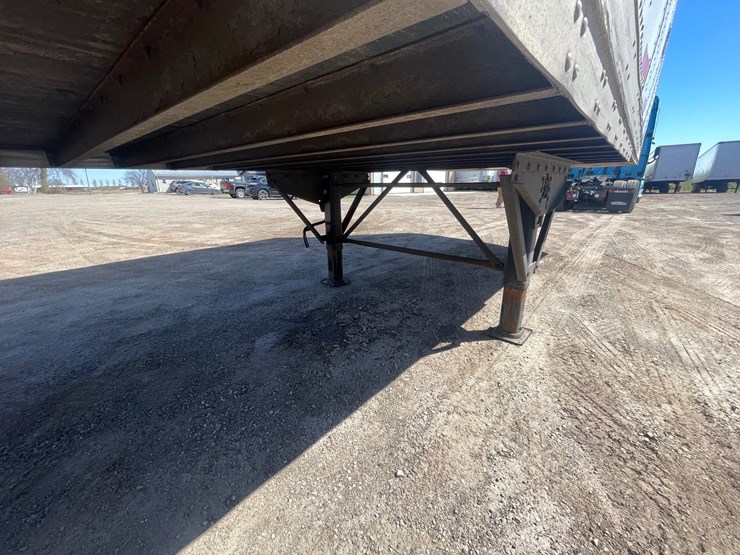 #306-•-2014-stoughton-semi-trailer-(title-in-delay)-(denmark,-wi)-image-18