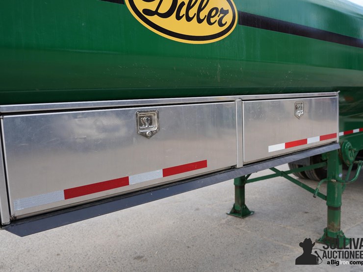 2024-diller-st-6500-27'-t/a-manure-tanker-image-14