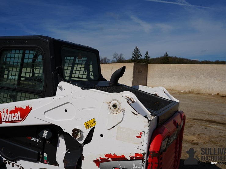 2021-bobcat-s62-image-16