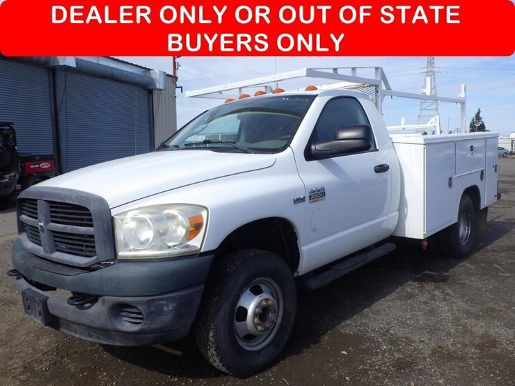 2008-dodge-ram-3500-image-1