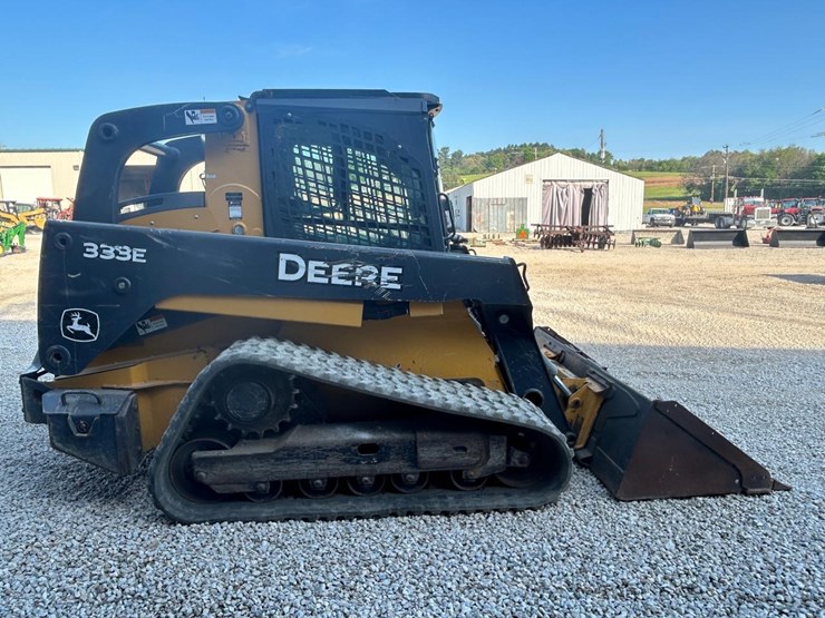 deere-333e-image-5
