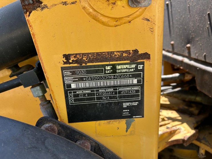 2015-caterpillar-903c-image-25