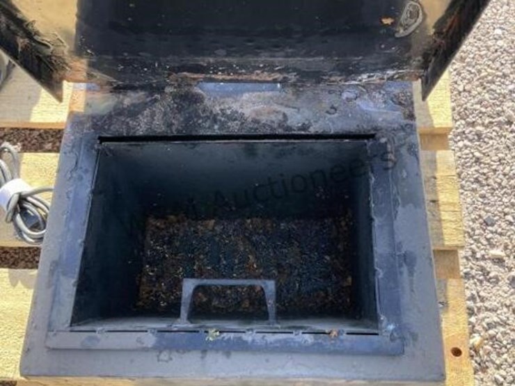 pallet-of-misc-image-6