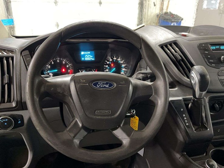 2018-ford-transit-image-15