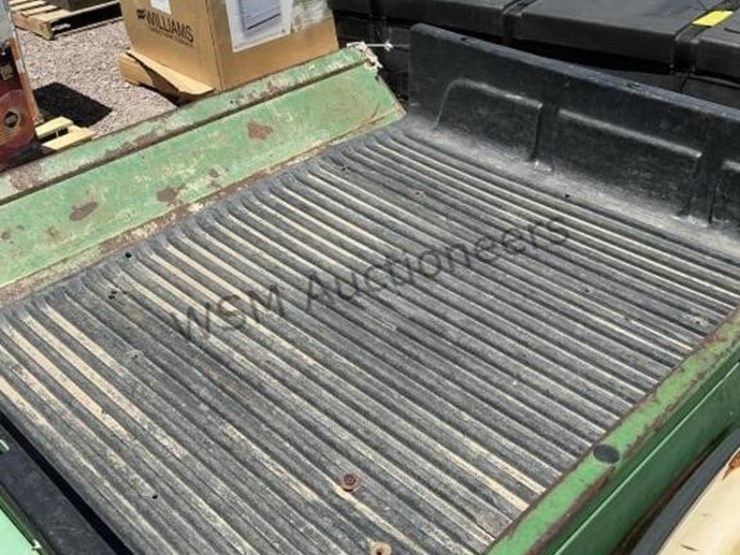 john-deere-gator-image-9