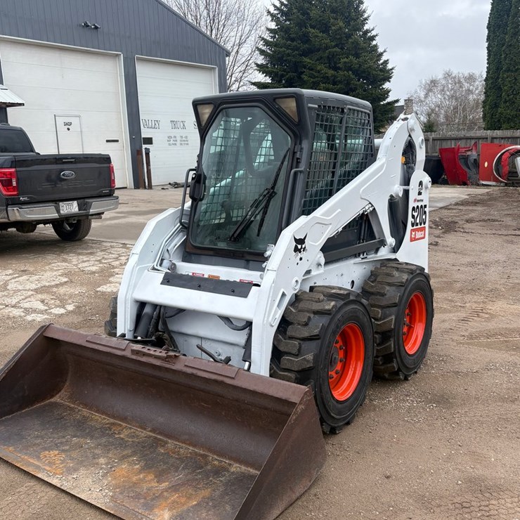 2009 BOBCAT S205