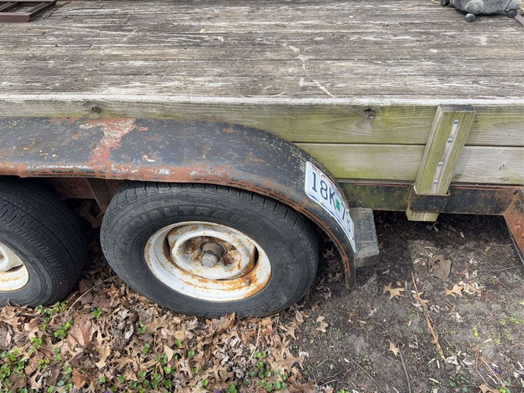 2005-wood-deck-trailer-16ft-l-x-7ft-w-image-6