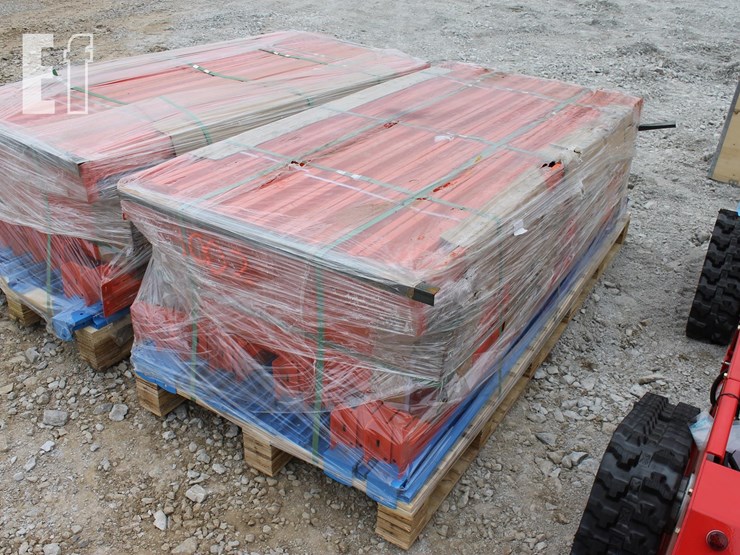 40'-heavy-duty-storage-shelves-image-3