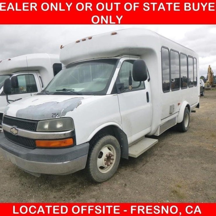 2009 CHEVROLET 3500