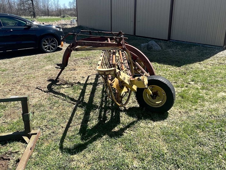 #6089-•-new-holland-hay-rake-(omro,-wi)-image-8