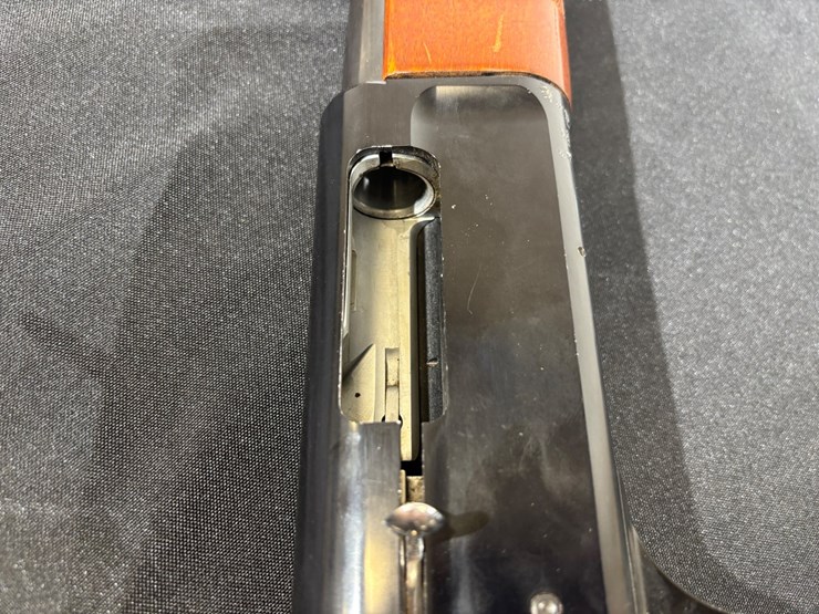 #136-•-franchi-48-al-12-gauge-semi-automatic-shotgun-image-17