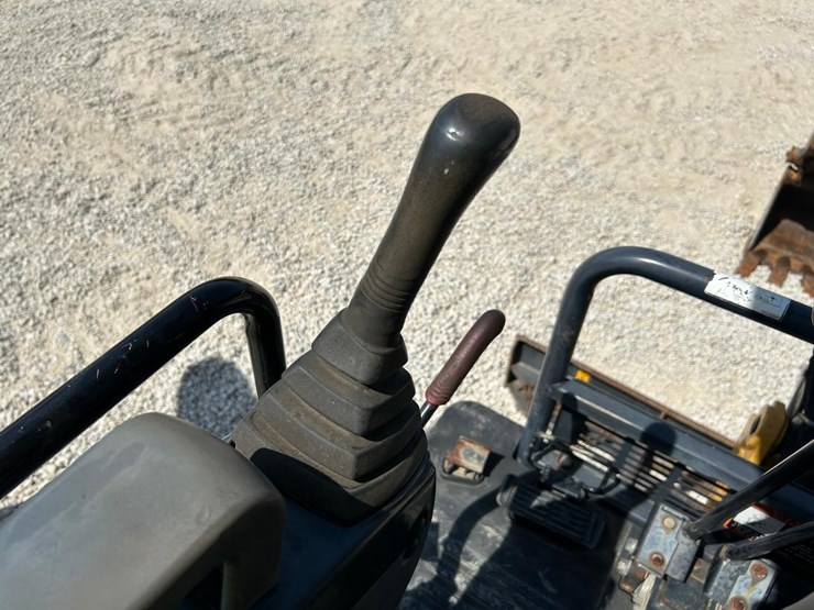 deere-17d-image-24