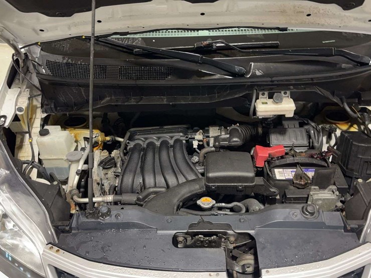 2020-nissan-nv200-image-18
