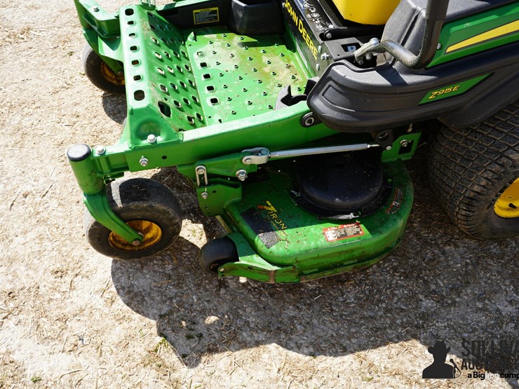 john-deere-z915e-image-11