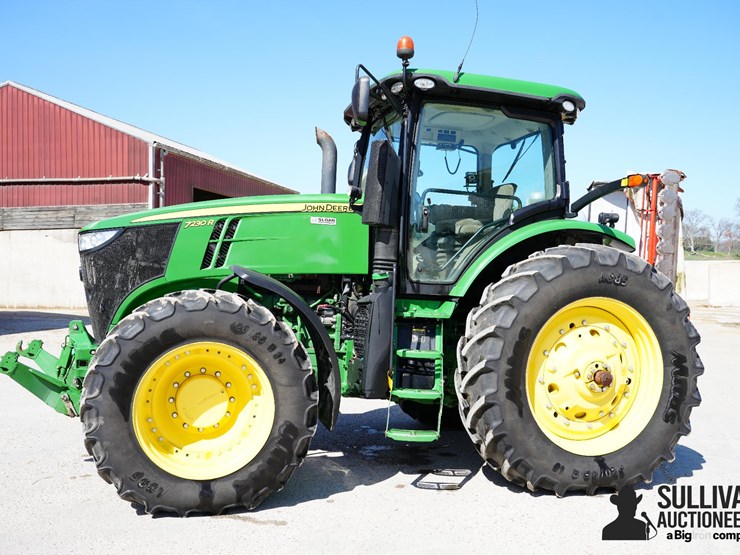 2013-john-deere-7230r-image-8
