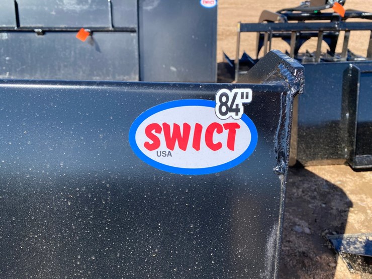 #4062-•-swict-84"-large-capacity-snow/material-bucket-(mosinee,-wi)-image-6