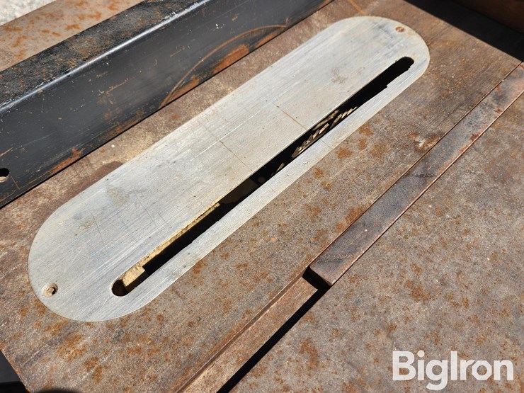 craftsman-113-table-saw-image-13
