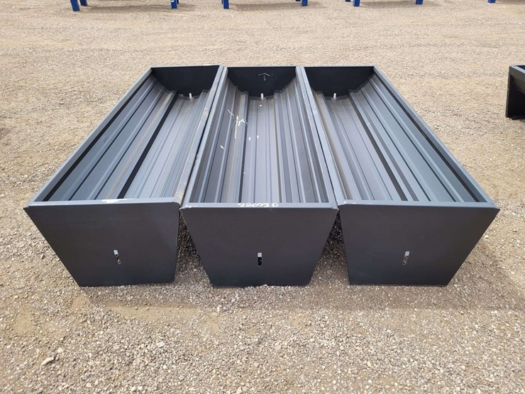 (3)-cattle-feeders-v2025-84-in.-light-duty-fork-extensions-image-1