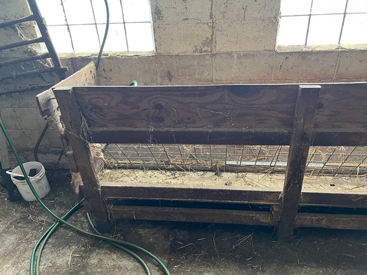 #9620-•-8'-sheep-feeder-image-2