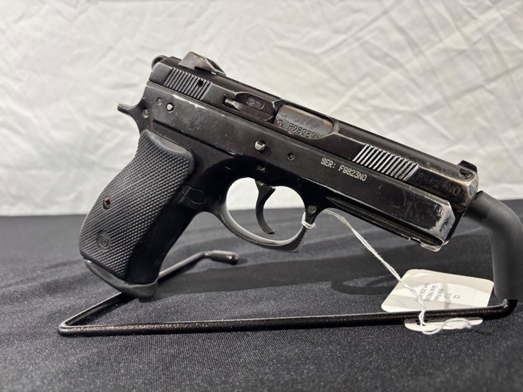 #137-•-cz-75-d-compact-9mm-semi-automatic-pistol-image-5